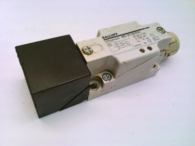 BALLUFF BES-517-132-P3-H