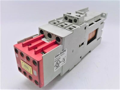ALLEN BRADLEY 100S-C37D-J22C