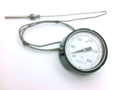 ASHCROFT 600A-04-C08-B01-A1-L01-AE