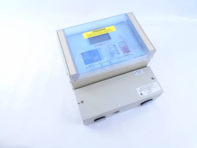3M 7400
