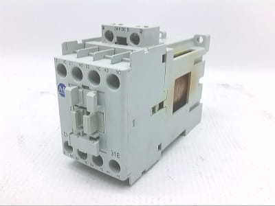 ALLEN BRADLEY 700-CF310DZJ