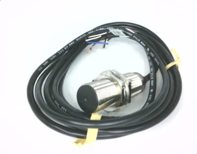 ALLEN BRADLEY 872C-D5BP18-E2