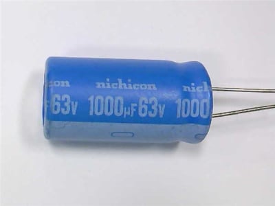 NICHICON UBW1J102MHD