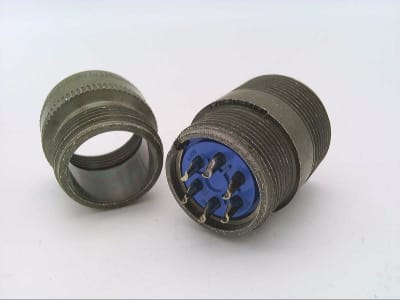 AMPHENOL 97-3101A-18(850)