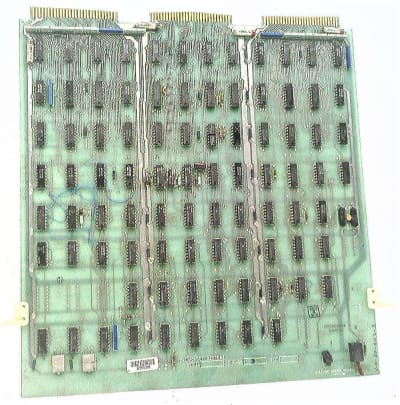 UMC 8207D83-G01