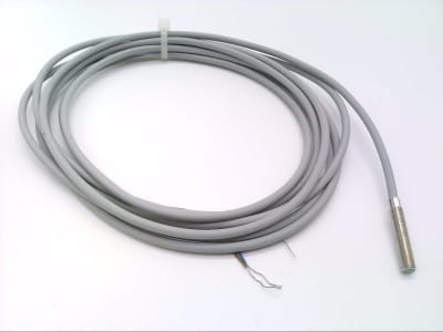 PEPPERL & FUCHS NJ-0.6-4GM22-E