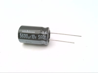 NICHICON UHD1A562MHD