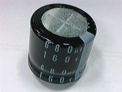 NICHICON LGU2C681MELB