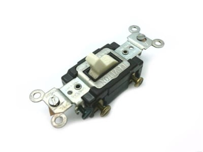 LEVITON 5501-2-I