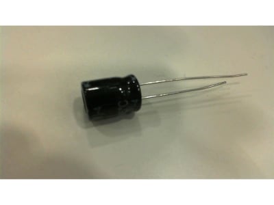 MULTICOMP MCRH16V227M8X11