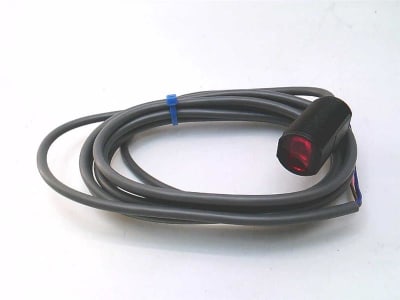 OMRON E3FZ-D62-2M