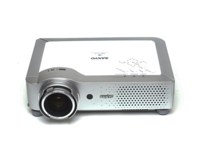 SANYO PLC-XU86