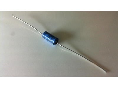 VISHAY MAL203037688E3