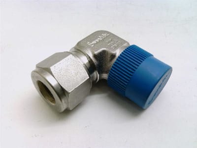 SWAGELOK SS-12M0-2-8