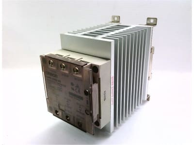 OMRON G3PE-525B-3N DC12-24