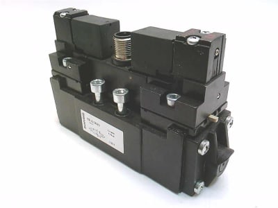 UNIVER GROUP BE12-3020