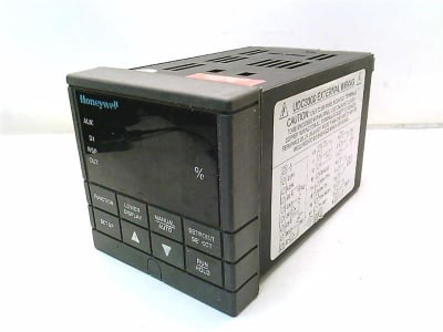 HONEYWELL DC330B-KE-000-10-000P00-00-0
