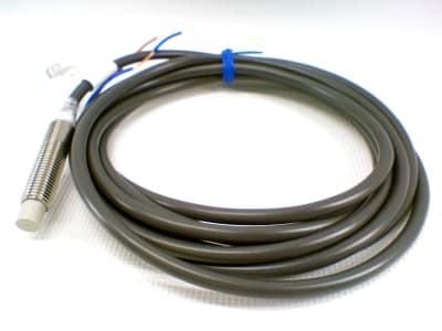 OMRON E2F-X1R5Y2-G