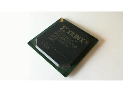 XILINX XC4020XLA-09BG256C