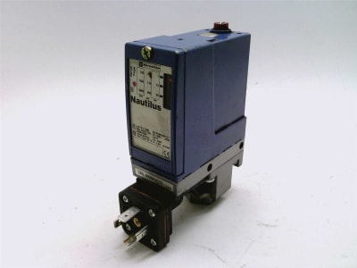 TELEMECANIQUE SENSORS XMLA020A2C11