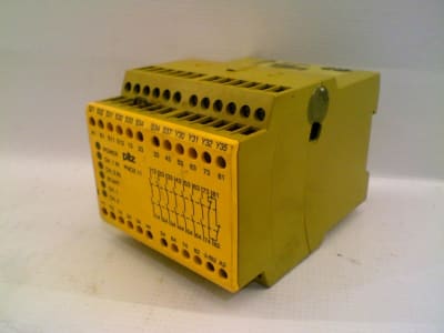 PILZ PNOZ11120VAC/24VDC/7S10