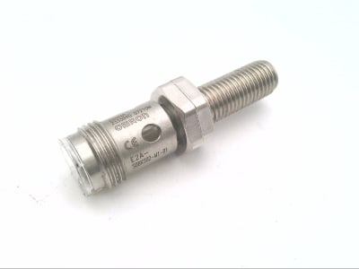 OMRON E2A-S08KS02-M1-B1