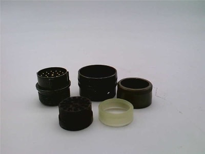AMPHENOL PT06E16-23P