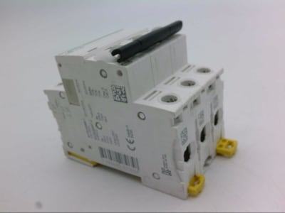 SCHNEIDER ELECTRIC A9F74316