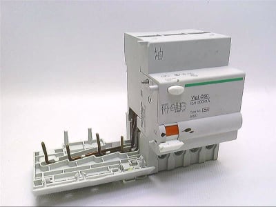 SCHNEIDER ELECTRIC 26597