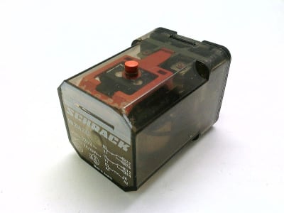 TE CONNECTIVITY RN206220