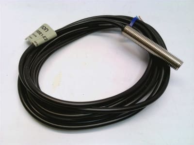 OMRON TL-X1R5E1-E2