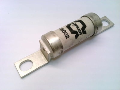 HAWKER FUSES CEO32