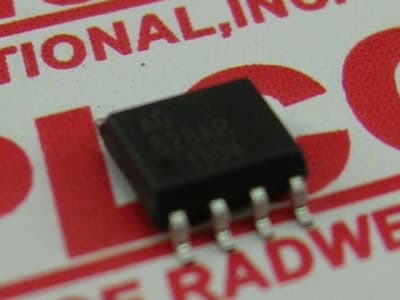 ANALOG DEVICES AD828ARZ