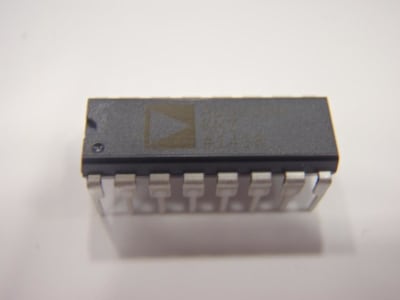ANALOG DEVICES ADG212AKNZ