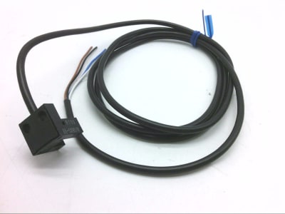 OMRON EE-SX951-R 1M
