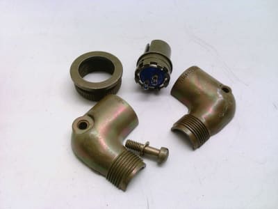 AMPHENOL 97-3108B12S-3S