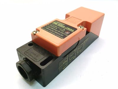 EFECTOR IM0010