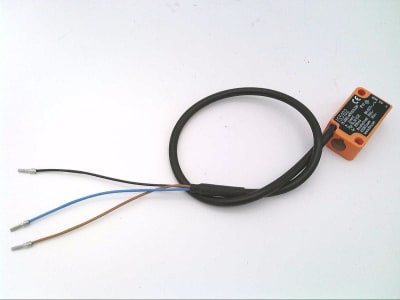 EFECTOR IS-3002-APKG/0,22M-IS5102