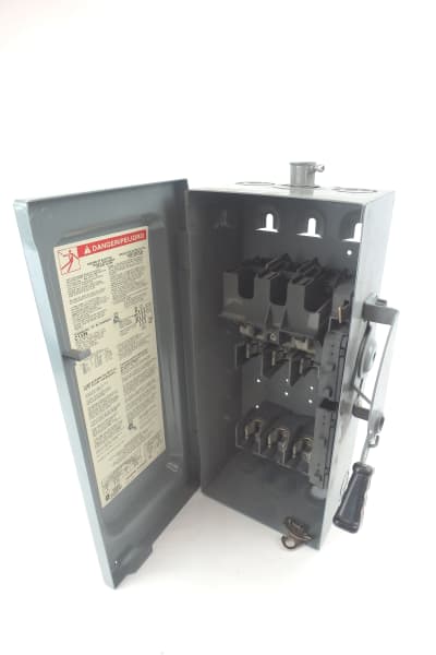 SCHNEIDER ELECTRIC C1336