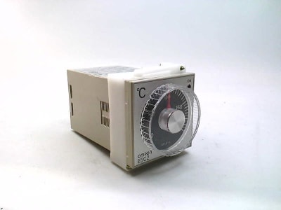 OMRON E5C2-R20K-0/200-AC220/240