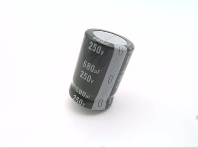 NICHICON LLG2E681MELA35