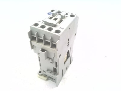 ALLEN BRADLEY 700-CF220ZA