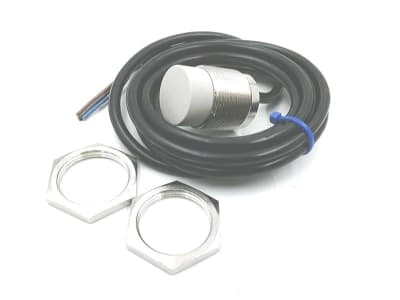 OMRON E2EL-X15MF1 2M