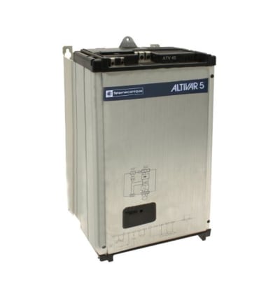 SCHNEIDER ELECTRIC ATV452VD11