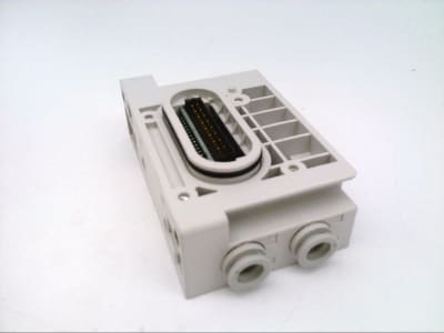SMC SY30M-1-1A-C8