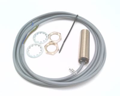 PEPPERL & FUCHS NBB5-18GM60-WO