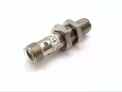 BALLUFF BES 516-325-E5-Y-S4