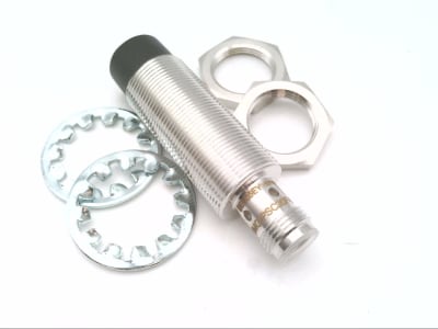 BALLUFF BES M18MG-PSC20F-S04G