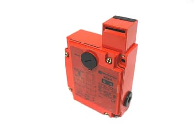 TELEMECANIQUE SENSORS XCSE7533