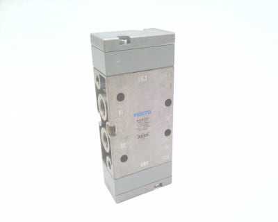 FESTO VL-5/3B-3/8-B